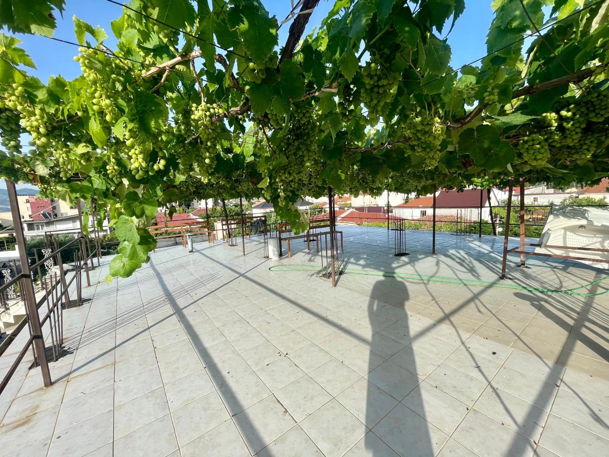Xhou'S Home Shkoder Exterior photo