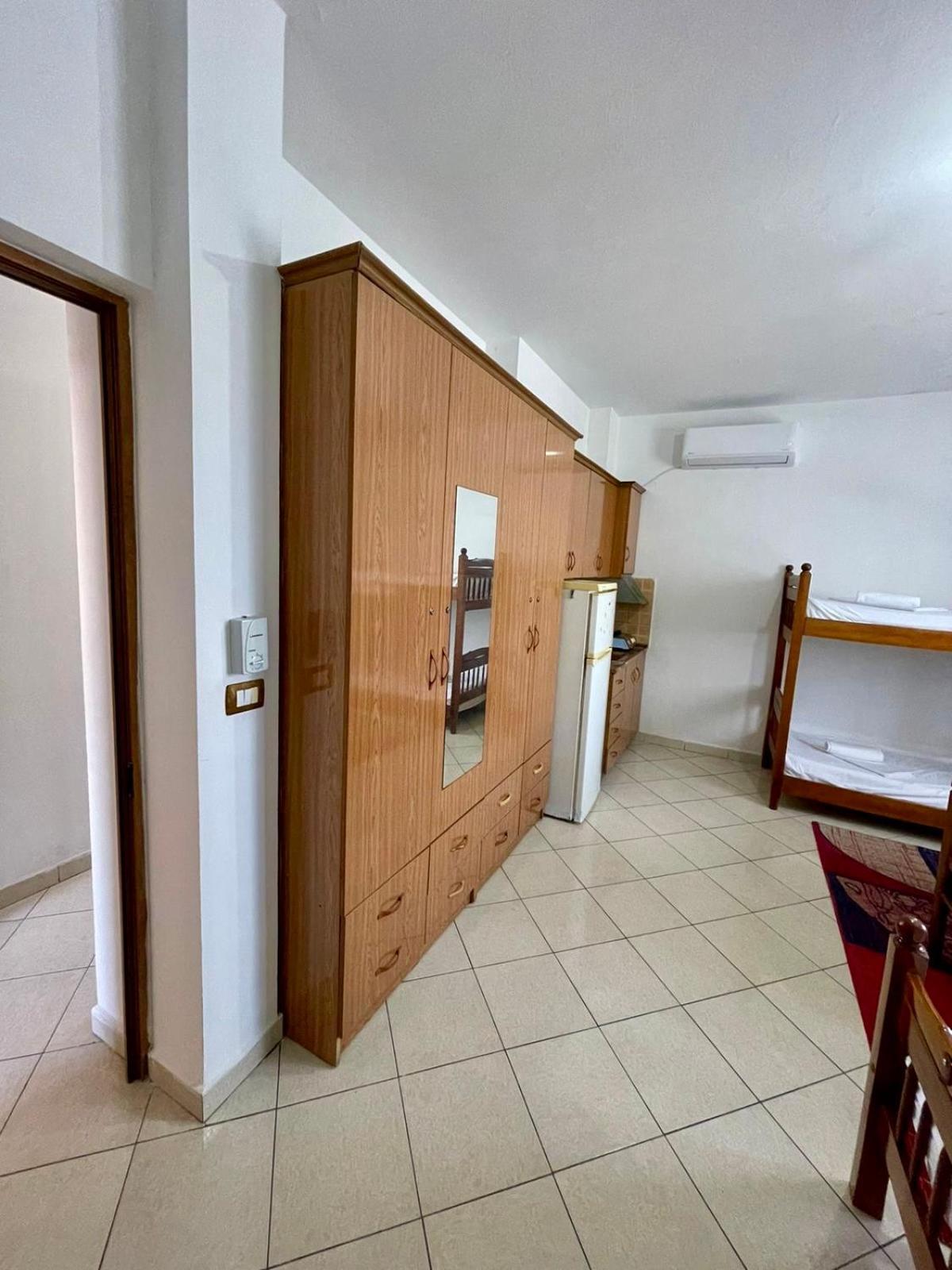 Xhou'S Home Shkoder Exterior photo